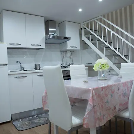 Le Dimore Del Corso 아파트 카스텔라마레디스타비아